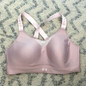 Under Armour Sports Bra - SZ L